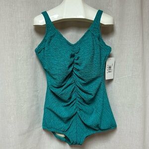 Jade green one piece swimsuit size 24W ocean cruise quality pool party lake